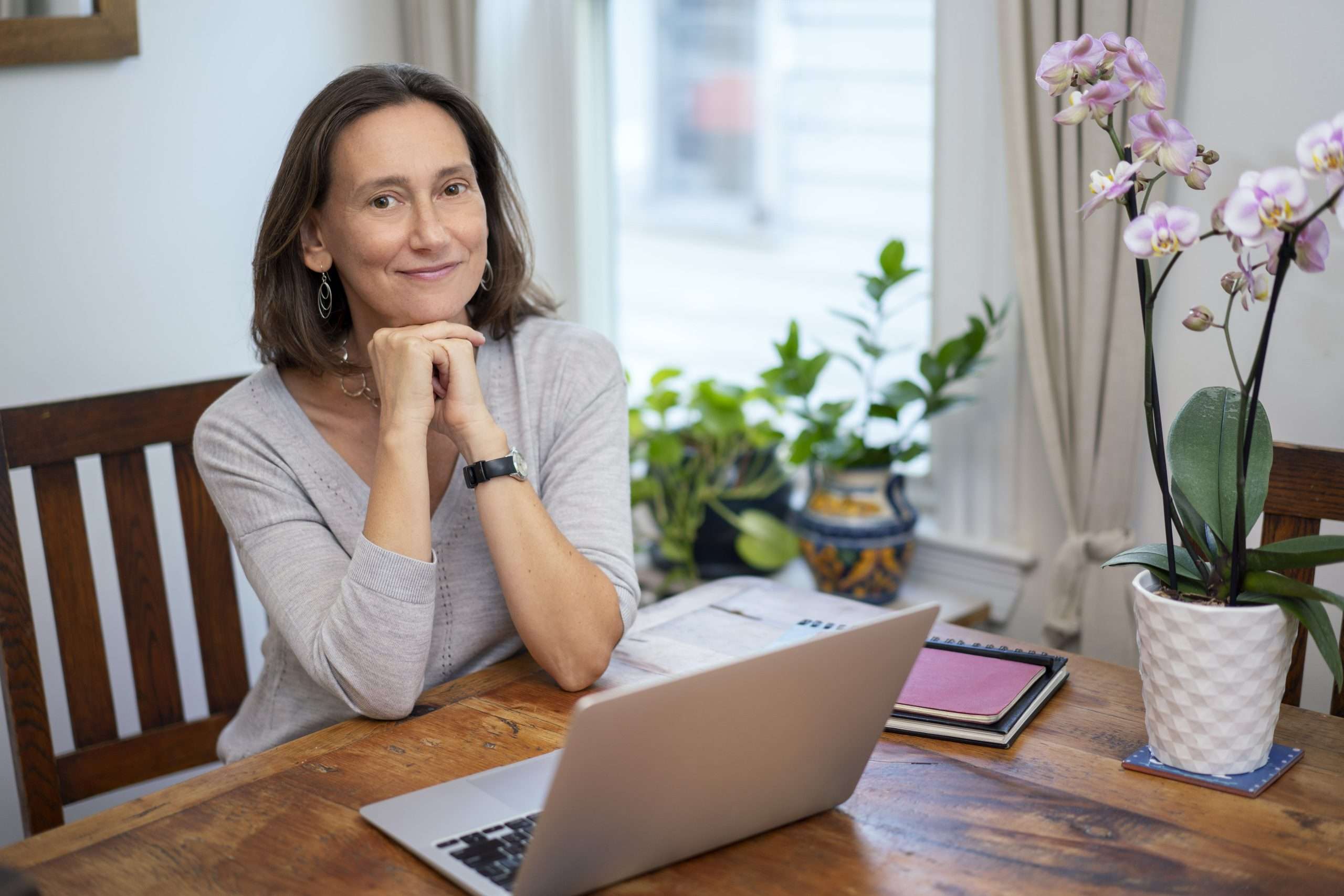 Join Me for a Free Class 2 Nadia Colburn offering online writing classes that blend mindfulness, personal growth, and creative expression from the comfort of home